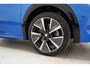Peugeot e-208 EV GT 350 50 kWh 3 fase [ Panorama LED Stoelverwarming Navi Leder/Acantara ]