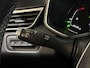 Renault Clio 90PK TCe Intens | Navi | Cruise Control | Parkeersensoren | Climate Control | Apple CarPlay/Android Auto | Licht & Regen Sensor | Lichtmetalen Velgen |