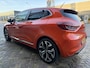 Renault Clio 1.0 TCe Intens / 101 PK / NAVI + Style Pakket / ALL-Season banden / Renault dealer onderhouden / NED-Clio / 1e Eigena