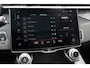 Lynk & Co 01 1.5 PHEV | Trekhaak | Fullmap Navi | Apple Carplay/Android auto | Schuif/Kantel Dak | 360 gr. Camera | Stuur/Stoelverwarming | Zwarte Hemelbekleding | Premium Audio | Park Assist Camera | Adaptive Cruise-control | LM-velgen | LED koplampen | Climate Control