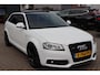 Audi A3 Sportback 1.4 TFSI Attraction Schuif- kanteldak, Climate control, Panoramadak, Automaat is niet goed!