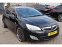 Opel Astra 1.4 Turbo Cosmo Navigatie, Climate control, Cruise control, Lichtmetalen wielen