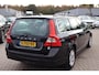 Volvo V70 2.0D Momentum Koppeling hoorbaar, Climate control, Lederen interieur, Cruise control, Lichtmetalen wielen