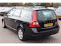 Volvo V70 2.0D Momentum Koppeling hoorbaar, Climate control, Lederen interieur, Cruise control, Lichtmetalen wielen