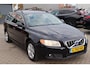 Volvo V70 2.0D Momentum Koppeling hoorbaar, Climate control, Lederen interieur, Cruise control, Lichtmetalen wielen