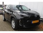 Toyota Yaris Cross 1.5 Hybrid ] All season banden l Apple carplay/ android auto l Armsteun l Elektrisch inklapbare buitenspiegels l Climate control l Achteruitrijcamera