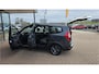 Dacia Lodgy 1.2 TCe Stepway 7p. Airco, Voorstoelen verwarmd, Multimediasysteem, Navigatie, , Cruise control, Achteruitrijcamera, Parkeersensoren, Elektrische ramen en spiegels, Lichtmetalen velgen, BOVAG GARANTIE