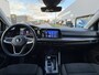 Volkswagen Golf 1.4 eHybrid Style / Carplay / Elec trekhaak / Parkeersensoren voor en achter