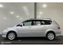 Toyota Avensis Verso 2.0i Linea Sol 5p. [ NAP 1e eigenaar! trekhaak cruise ]