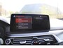 BMW 5-Serie Touring 540i xDrive Touring M Sportpakket, Panoramadak, M leerstuurwiel, 4-zone, DAB, Grootlicht assistent, BMW Live Cockpit Professional, Adaptieve LED-koplamp, ect.