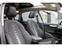 BMW 2-Serie Active Tourer 218i M Sport | PANO | PDC V+A | STOELVERWARMING |