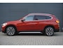 BMW X1 sDrive20i 178pk High Executive | Trekhaak | Panoramadak | Harman / Kardon | Sport Interieur