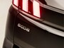 Peugeot 5008 1.2 PureTech Sport 7 Persoons Automaat (APPLE CARPLAY, GROOT NAVI, STOELVERWARMING, KEYLESS, GETINT GLAS, SPORTSTOELEN, LANE ASSIST, CRUISE, DAB+, NIEUWSTAAT)