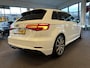 Audi A3 Sportback 1.5 TFSI CoD Sport 3X S-Line Edition | Automaat | Panoramadak | Digital dashboard | Adaptieve cruise control | Automatisch inparkeren | Elek. verstelbare stoelen | Apple carplay | Adaptief onderstel | Achteruitrijcamera | Voorverwarming | Lederen/Alcantar