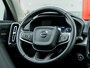 Volvo XC40 2.0 T5 AWD Intro Edition | 1e Eigenaar | Origineel NL | Harman & Kardon | Schuif/ Kantel Panoramadak | Stoelverwarming | Elektrische Zetels | Cruise Control Adaptief | 4x4 | LED Koplampen | Privacy Glas |