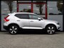 Volvo XC40 2.0 T5 AWD Intro Edition | 1e Eigenaar | Origineel NL | Harman & Kardon | Schuif/ Kantel Panoramadak | Stoelverwarming | Elektrische Zetels | Cruise Control Adaptief | 4x4 | LED Koplampen | Privacy Glas |