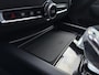 Volvo XC60 T6 Ultra Black Edition | Panoramadak | Trekhaak | Leder