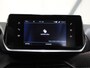 Peugeot 2008 SUV Active Pack 100PK | Navigatie | Climate Control | Cruise Control | Parkeersensoren | Stoelverwarming | Led koplampen | Bluetooth | DAB+ radio | Elektrisch inklapbare spiegels | Apple CarPlay / Android Auto | Regensensor | Automatisch dimlicht | 16” Lichtmetalen velgen |