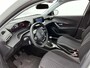 Peugeot 2008 SUV Active Pack 100pk | Navigatie | Climate Control | Cruise Control | Parkeersensoren | Stoelverwarming | Led koplampen | Bluetooth | DAB+ radio | Elektrisch inklapbare spiegels | Apple CarPlay / Android Auto | Regensensor | Automatisch dimlicht | 16” Lichtmetalen velgen |