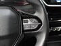 Peugeot 2008 SUV Active Pack 100PK | Navigatie | Climate Control | Cruise Control | Parkeersensoren | Stoelverwarming | Led koplampen | Bluetooth | DAB+ radio | Elektrisch inklapbare spiegels | Apple CarPlay / Android Auto | Regensensor | Automatisch dimlicht | 16” Lichtmetalen velgen |