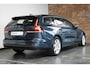 Volvo V60 B3 Automaat Essential Edition | 1ste Eigenaar | Dealeronderhouden | Google infotainment | Parkeersensoren voor + achter | Parkeercamera | achteropkomend verkeer waarschuwing | Apple Carplay/Android auto |