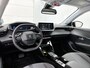 Peugeot e-208 EV Allure Pack 50 kWh 136pk | Accu SOH 99,9% | Lage kilometerstand! | Navigatie via Apple Carplay / Android Auto | Achteruitrijcamera | 3D Cockpit | Climate Control | Cruise Control | Parkeersensoren | Stof/kunstleder | Keyless start | DAB+ radio | Led koplampen | Donker getint glas | 16" lichtmetalen velgen |
