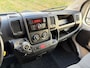 Peugeot Boxer Bakwagen met Dhollandia laadklep 435 2.2 HDI|1e EIG|NAP|cruise control|airco|bluetooth|zijdeur|drie zitplaatsen