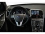 Volvo XC60 T5 Automaat FWD Summum | Elektrisch panorama-dak | Trekhaak| Electronic Climate Controle |  Verwarmbare voorstoelen | Verwarmbare voorruit | Premium audio | Park Assist Achter | Leder bekleding Offblack | Cruise Control |