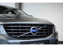 Volvo XC60 T5 Automaat FWD Summum | Elektrisch panorama-dak | Trekhaak| Electronic Climate Controle |  Verwarmbare voorstoelen | Verwarmbare voorruit | Premium audio | Park Assist Achter | Leder bekleding Offblack | Cruise Control |