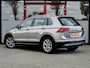 Volkswagen Tiguan 1.5 TSI ACT Highline | LED Koplampen | Camera | Stoelverwarming | Climate Control | Adaptieve Cruise Control | Privacy Glas | 18'' Lichtmetalen Velgen | Navigatie | ParkAssist | Apple Carplay* | Android Auto* |