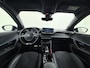 Peugeot e-2008 EV GT Pack 50 kWh 3-Fase | 1e eigenaar | Navigatie | Panoramisch schuifdak | Camera achter | 18 inch wielen | Full led koplampen
