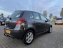 Toyota Yaris 1.3 VVTi Aspiration 100 % onderhouden | Incl. 6 mnd. garantie | Beurt en APK | Climate control