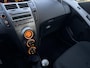 Toyota Yaris 1.3 VVTi Aspiration 100 % onderhouden | Incl. 6 mnd. garantie | Beurt en APK | Climate control
