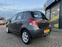 Toyota Yaris 1.3 VVTi Aspiration 100 % onderhouden | Incl. 6 mnd. garantie | Beurt en APK | Climate control