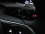 Volkswagen Golf R-Line 1.5 eTSI 150 PK DSG | LED Matrix IQ | Panoramadak | Achteruitrijcamera | Stoel & Stuurwiel verwarming |