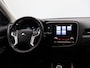 Mitsubishi Outlander 2.4 PHEV Intense | Stoel verwarming | Trekhaak | Half leder |