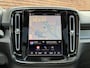 Volvo XC40 B4 Plus Black Edition | Panoramadak | 20 inch lichtmetalen velgen | Harman Kardon | Demo | Stoel- / stuurwielverwarming | 360 graden camera