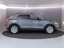 Volkswagen T-Roc 1.0 TSI Style 110 pk | Navigatie | Parkeersensoren | Adaptieve cruise control | Autom. airco | Apple Carplay/Android Auto |