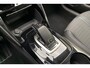 Peugeot 208 1.2 PureTech Allure 100pk Automaat | Navigatie | LM velgen extra getint | Climate Control