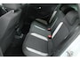 Volkswagen Polo 1.2 TSI Highline | elektr. panoramadak | 17 inch LM velgen | climate control | navigatie | pdc achter | xenon | bluetooth | cruise