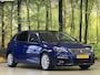 Peugeot 308 1.6 BlueHDi Blue Lease Premium | Apple Carplay | Android Auto | Navigatie | Massage Stoelen | Panoramadak | Afneembare Trekhaak | Camera | Stoelverwarming | LED | DAB |