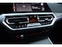 BMW 3-Serie 330i High Executive M-Sport | Org.NL | Leer | HUD | Live Cockpit Pro | Camera | Sportrem | 19" | DAB | Alarm kl.3 | et.c