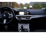 BMW 3-Serie 330i High Executive M-Sport | Org.NL | Leer | HUD | Live Cockpit Pro | Camera | Sportrem | 19" | DAB | Alarm kl.3 | et.c