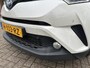 Toyota C-HR 1.8 Hybrid Style Pearl White