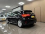 Ford Focus 1.0 EcoBoost Titanium Business * 1e Eig / Trekhaak / Navigatie / Stoel-Stuurverwarming / NL Auto *