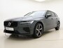 Volvo V60 T6 350pk Plug-in hybrid AWD Plus Dark / €3300,- Voorraadkorting / Panoramisch dak / Head-up display / Keyless / 360Camera / H&K Audio / Sportstoelen.