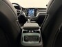 Volvo V60 T6 350pk Plug-in hybrid AWD Plus Dark / €3300,- Voorraadkorting / Panoramisch dak / Head-up display / Keyless / 360Camera / H&K Audio / Sportstoelen.