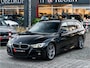 BMW 3-Serie Touring 318d High Exe M-Sport PANO HUD SHADQW LINE CAMERA LEDER 18 INCH LED