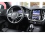 Volvo V60 2.0 B4 211PK PLUS DARK |19" 5-MULTI SPAAKS BLACK DIAMOND CUT LICHTMETALEN VELGEN | PILOT ASSIST | REMOTE START | APPLE CARPLAY / ANDROID AUTO | NAVIGATIE BY GOOGLE | DRAADLOZE TELEFOONLADER | PARK ASSIST - ACHTERUITRIJCAMERA EN PAKEERSENSOREN VOOR + ACHTER | ADAPTIEVE CRUISECONTROL | R-DESIGN BEKLEDING MET NAPPA LEDER I.C.M. OPEN GRID TEXTIEL | POWERSEATS - BEIDE VOORSTOELEN ELEKTRISCH VERSTELBAAR MET GEHEUGENFUNCTIE | STOELVERWARMING | SFEERVERLICHTING | LIGHTING PACK - FULL LED KOPLAMPEN MET ACTIEF GROOTLICHT EN KOPLAMPSPROEIERS | LED MISTLAMPEN | INTELLSAFE SURROUND MET O.A. DODEHOEK BEWAKING | 4 ZONE ELECTRONIC CLIMATE CONTROL MET TOUCHSCREENBEDIENING ACHTER | ELEKTRISCH BEDIENBARE ACHTERKLEP | VOLVO HIGH PERFORMANCE AUDIO | GLANZEND ZWARTE RAAMOMLIJSTING EN SPIEGELKAPPEN | GLANZEND ZWARTE DAKRAILS EN GRILLE | VOOR EN ACHTERBUMPER IN SPORTUITVOERING | EXTRA GETINTE RUITEN ACHTER | ZWARTE HEMELBEKLEDING |