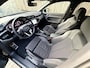 Audi Q3 35 TFSI S edition Automaat | Zwart optiek | Navigatiesysteem | Half-leer | Getint glas | Cruise & climate control | Lane assist | 19 inch velgen | LED verlichting | Elektrisch bedienbare achterklep | Parkeersensoren achter